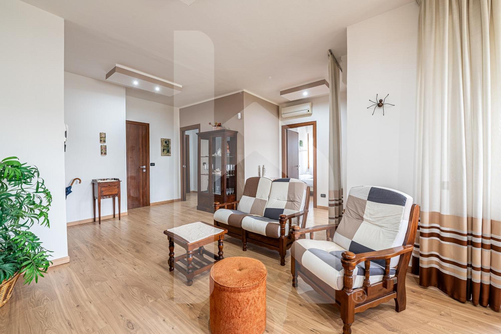 Homiday - Pisa - Elegant Apartment- 3 Camere 2 Bagni Ngoại thất bức ảnh